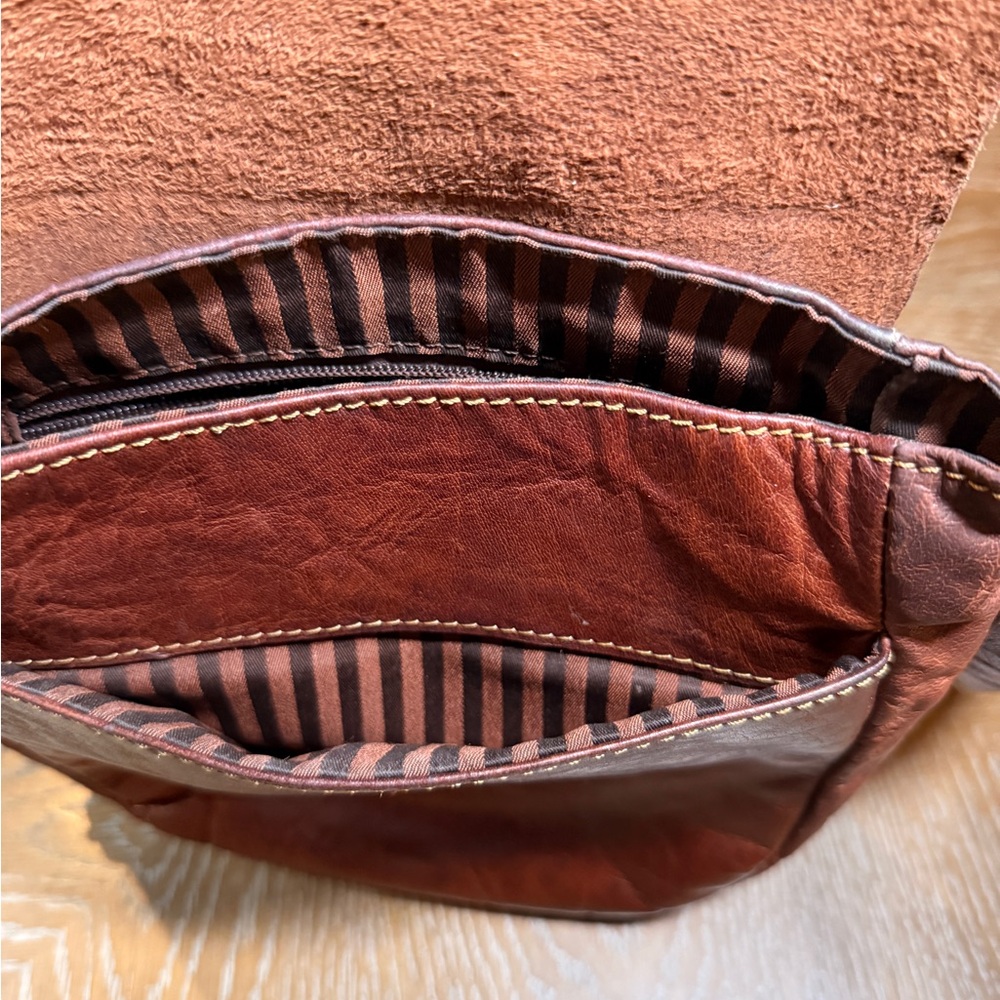 Jack Georges Leather Crossbody Purse - Picture 14 of 16